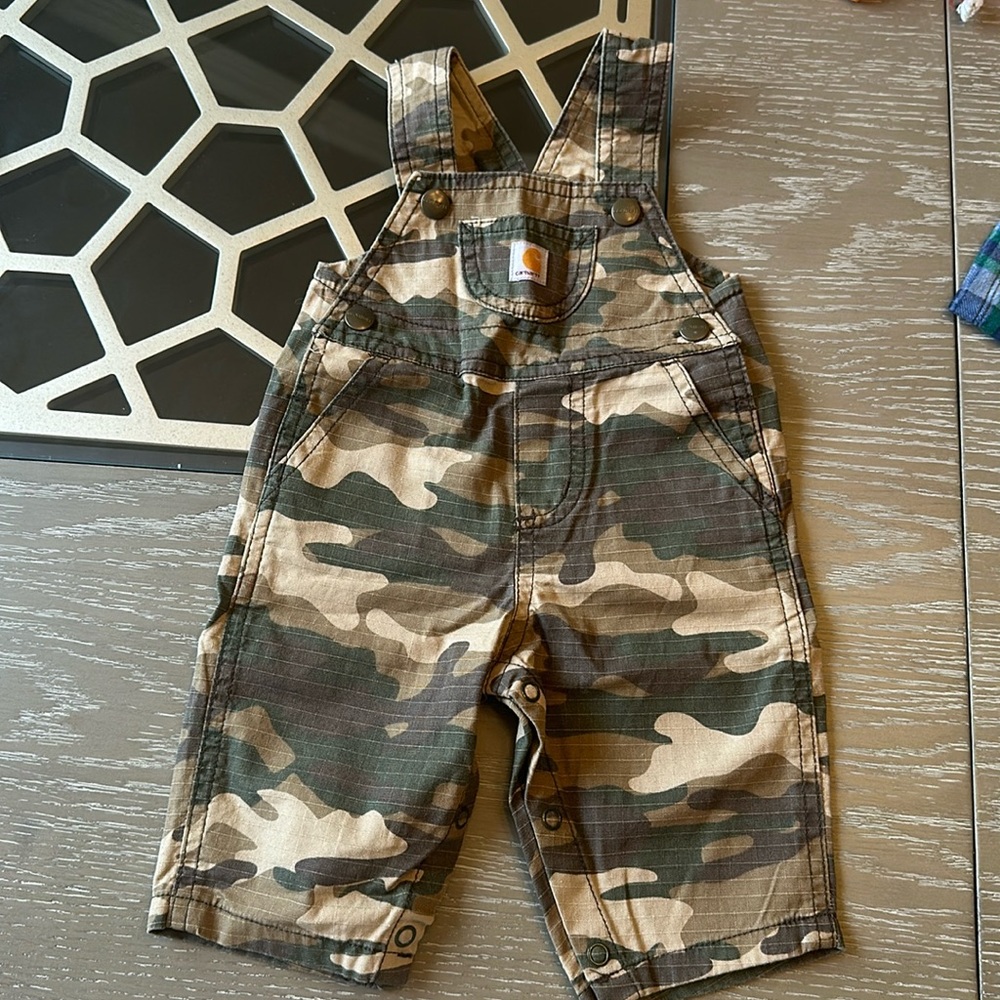 Camo Carhartt overalls
